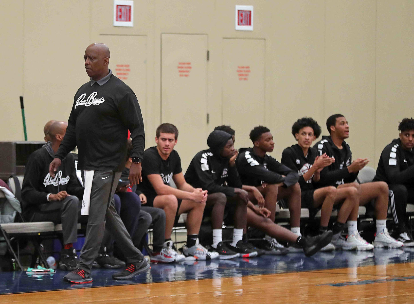 Pleasantville vs Father Judge in a Boardwalk Basketball Classic